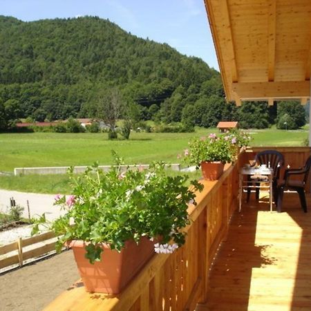 Ferienhaus Beyer ウンターヴォッセン エクステリア 写真